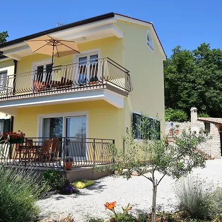 Sandra Apartment